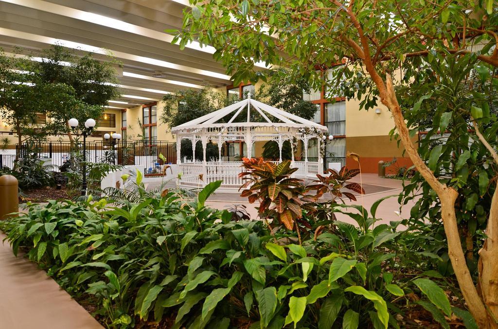 Red Lion Hotel Farmington Exteriér fotografie